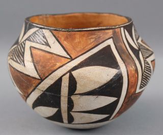 Small Antique Western Acoma,  Native American Indian Pottery Bowl,  NR 9
