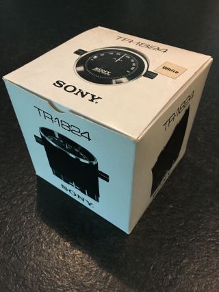 Vintage Sony Tr - 1824 Am Compact Plastic Transistor Radio