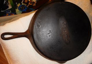 Vintage Cast Iron Skillet Frying Pan Signed T.  Eaton Co,  Rare Limited Variety,