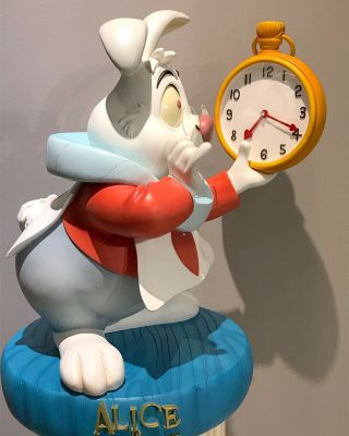 Disney Alice In Wonderland White Rabbit Big Fig Figure LE 150 Statue Kidney Prop 3