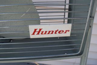 Vintage Rare Hunter Box Floor Fan 2 - Speed Metal Blades on Wheeled Stand 6