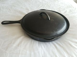 Griswold No.  9 Cast Iron Skillet P/n 710 E,  Small Logo W/ Lid