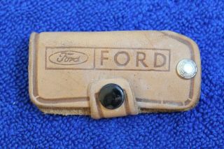 Ford Emblem Badge Key Chain Key Case Accessory F100 F150 Truck Bronco Oval Fob