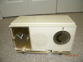 VINTAGE 1950 ' S ZENITH MODEL L727 AM/FM TUBE CLOCK RADIO S - 54567 7