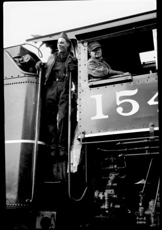 1941 Electro - Motive Co Railroad Engineer Engine Amateur Photo Negative B9