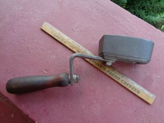 ODD Shape QKL Co NY Antique Cast Iron Sad Iron Polishing Iron with Wooden Handle 6