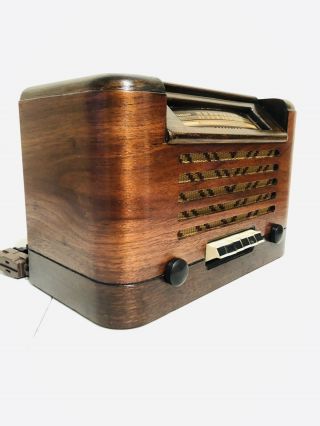 Antique Old 1942 Coronado C6d13 W/ Push - Buttons Art Deco Wood Tube Vintage Radio