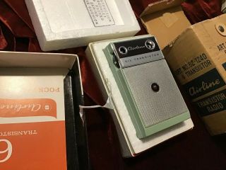 Vintage Airline 6 Transistor Radio Nos With Box,  Papers 9v Battery