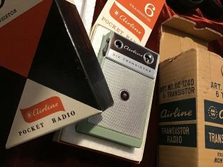 Vintage Airline 6 Transistor Radio NOS with Box,  papers 9v Battery 2