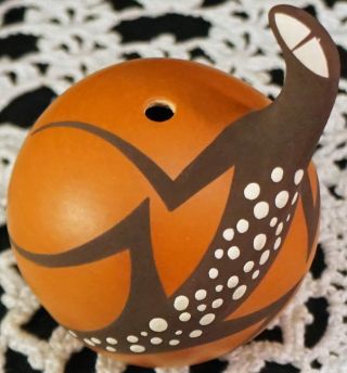 Zuni Handmade & Hand Painted Lizard Seed Pot Pottery By Anderson Peynetsa 1996