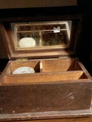 Antique Straight razor Shaving kit in Early 1900 ' s Wooden box w/ mirror 8