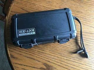 Herf A Dor X10 Black Cigar Caddy Humidor Waterproof Holder Case Humi Care -