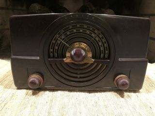 Vintage Zenith Model 7h820 Uz Bakelite Tube Radio,  Very