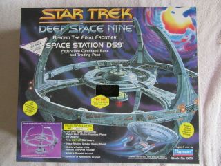 1994 Playmates Star Trek Deep Space Nine Space Station Ds9 Nib