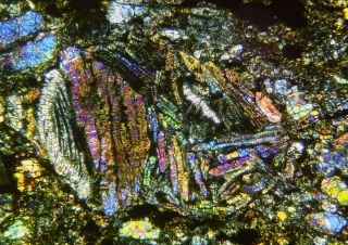 Meteorite NWA 11344 - L3 - 4 Chondrite - Big 5mm Chondrule Thin Section 5