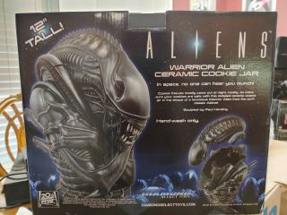 Aliens Warrior 12 - Inch Cookie Jar Ceramic Sci - Fi Alien