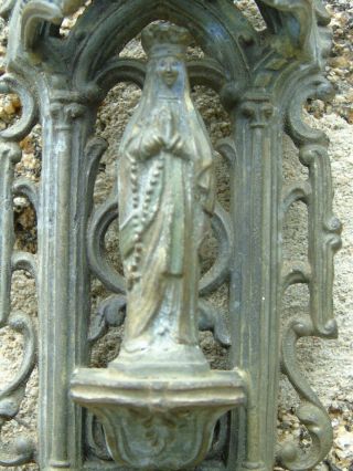 ANTIQUE FRENCH HOLY WATER FONT STOOP CHRISTIAN VIRGIN MARY MADONNA GOTHIC STYLE 4