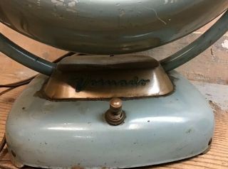 Vintage Vornado 2 Speed (high/low) Table Fan Model D16C1 Great Art Deco 3