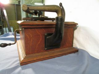Vintage Victor Talking Machine Model VV - VI 8