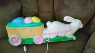 Vintage 1994 Union Don Featherstone Easter Rabbit Pulling Cart Blow Mold