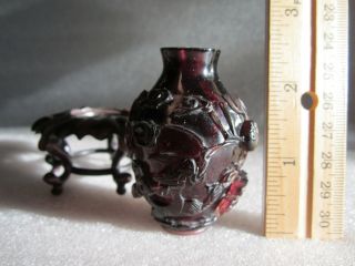 Antique Chinese Qianlong Period Imperial Dragons Hand Carved Snuff Bottle