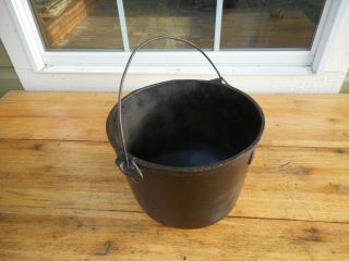 Vintage No.  8 Cast Iron Kettle Cauldron Pot 3 Legged Peyote Drum