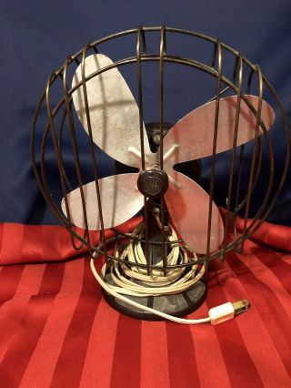 Vintage Small Barcol (barber - Colman) Bakelite Electric Fan