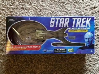 Enterprise Ncc - 1701 - E Star Trek Nemesis Electronic With Stand Diamond Select