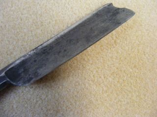 vintage wade & butcher straight razor with a 3/4 inch wide blade 5