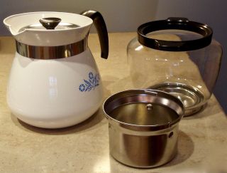 Corning Ware Drip - O - Lator Stove Top 4 - 6 - 8 Cup Drip Coffee Maker 2 Qt Pot P - 118