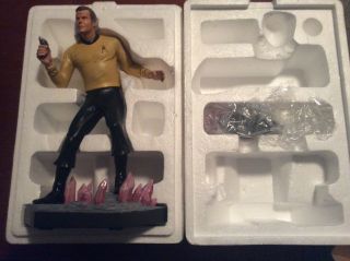 (make Offer) Ultra Rare (only 1701 Made) Star Trek Landing Party; Captain Kirk