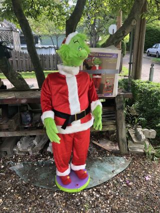 Life Size 5 Foot 2 " Grinch That Stole Christmas Holiday Prop