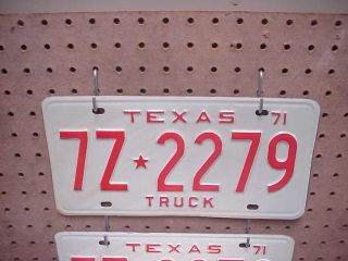 1971 TRUCK TEXAS LICENSE PLATE - PLATES PAIR OR SET OLD STOCK REPLACEMENTS 2