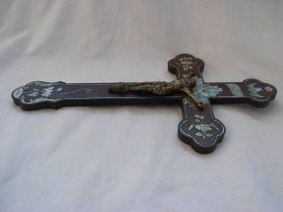 ANTIQUE ASIAN WOOD MOTHER OF PEARL MARQUETRY CRUCIFIX,  19th CENTURY. 2