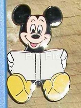 Disney Mickey Mouse Reading Le 100 Pin
