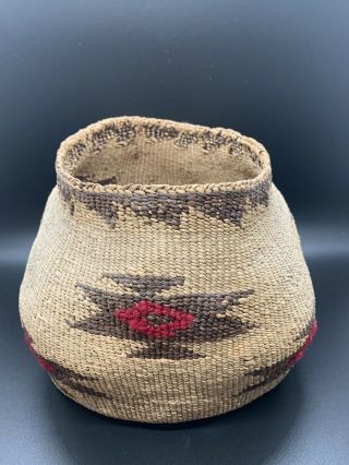 Native American Indian Baskets (klamath) 1800 - 1934