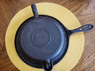 Vtg Griswold No 8 Cast Iron Waffle Maker W Base American Pa Pat Apld For