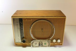Vintage 1959 Zenith model S - 46352 table radio,  and 2