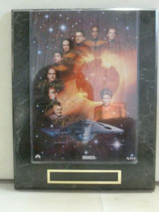Star Trek Voyager Cast Signed Print