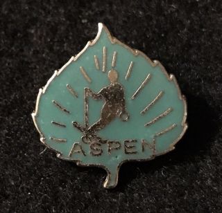 Aspen Vintage Skiing Ski Pin Badge Lapel Colorado Co Resort Travel Souvenir
