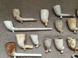 selection of 20 Victorian clay tobacco pipes 5