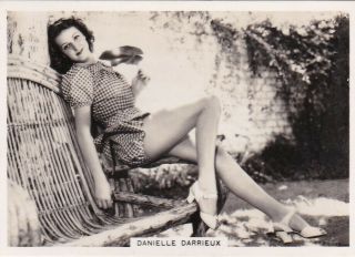 Danielle Darrieux - Ardath Hollywood Movie Star Pin - Up/cheesecake 1938 Cig Card