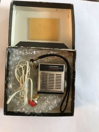 Standard Micronic Ruby Transistor Radio Model Sr - G433 W/ Box Earphones