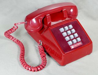 At&t Western Electric Vintage Red Touch Tone Telephone Model 2500dm Restored Exc