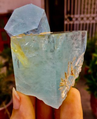 Wow 1136 C.  T Top Class Damage Terminated Blue Color Aquamarine Twin Crystal