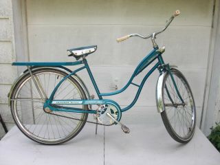 Vintage Roadmaster Ladies 26 Bicycle With Carrier,  Horn Light