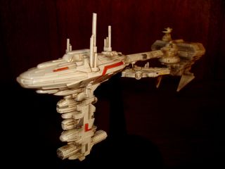 STAR WARS MEDICAL FRIGATE W/ MILLENIUM FALCON - RESIN MODEL - HAND MADE 2