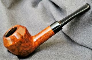 Lovely Old Ben Wade Chunky Straight Rhodesian 50 London Made Pipe.