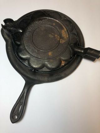 Rare Antique Alfred Andresen & Co.  Heart Shaped Waffle Iron 981 Cast Griswold.