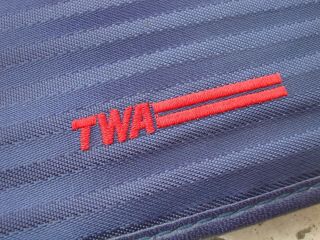 Embroidered TWA 1st Class Travel Folder Pad Pen Pencil Address Bk Zipper 3